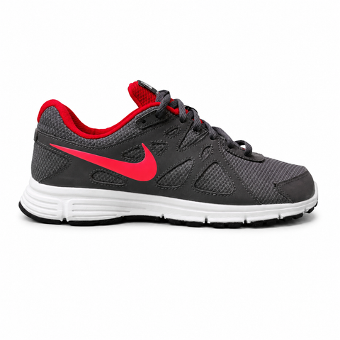 Nike Revolution 2