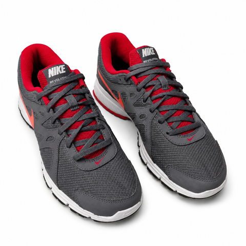 Nike Revolution 2